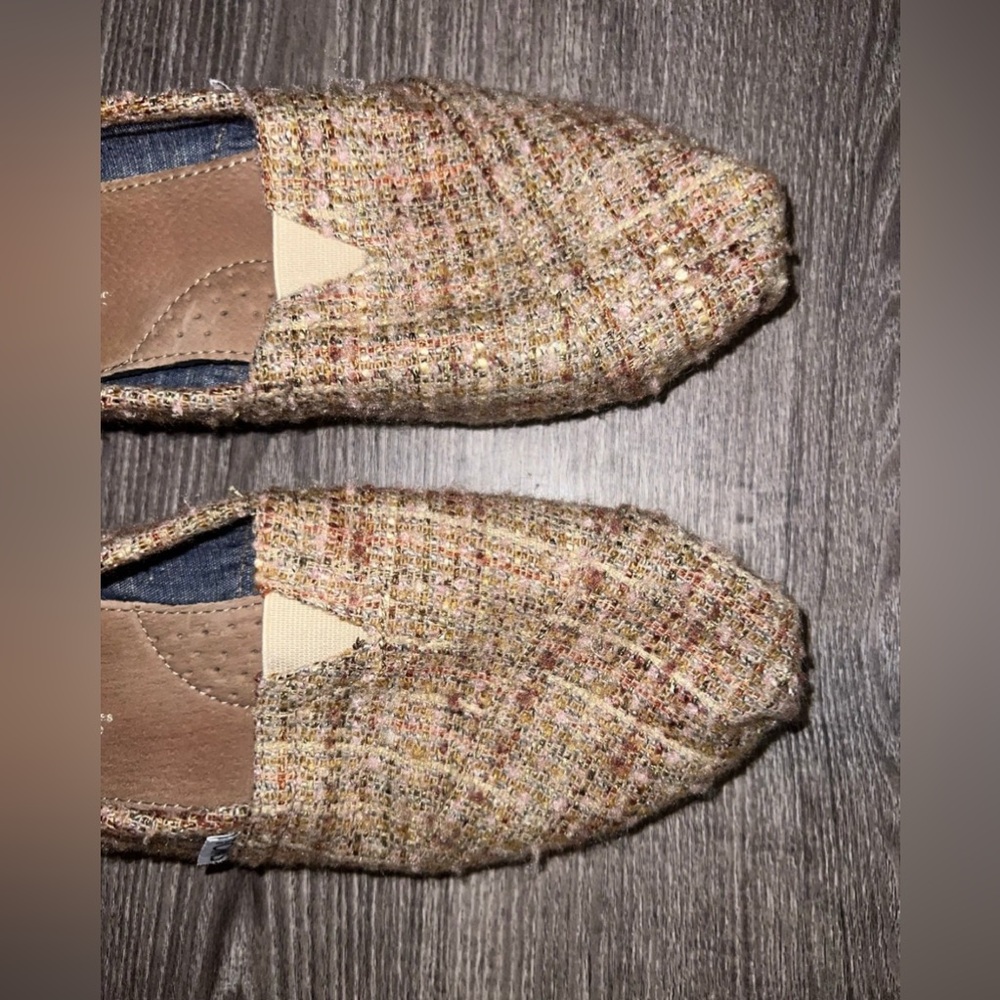 Tom’s women’s shoes sz 9 ✨ - Picture 3 of 9